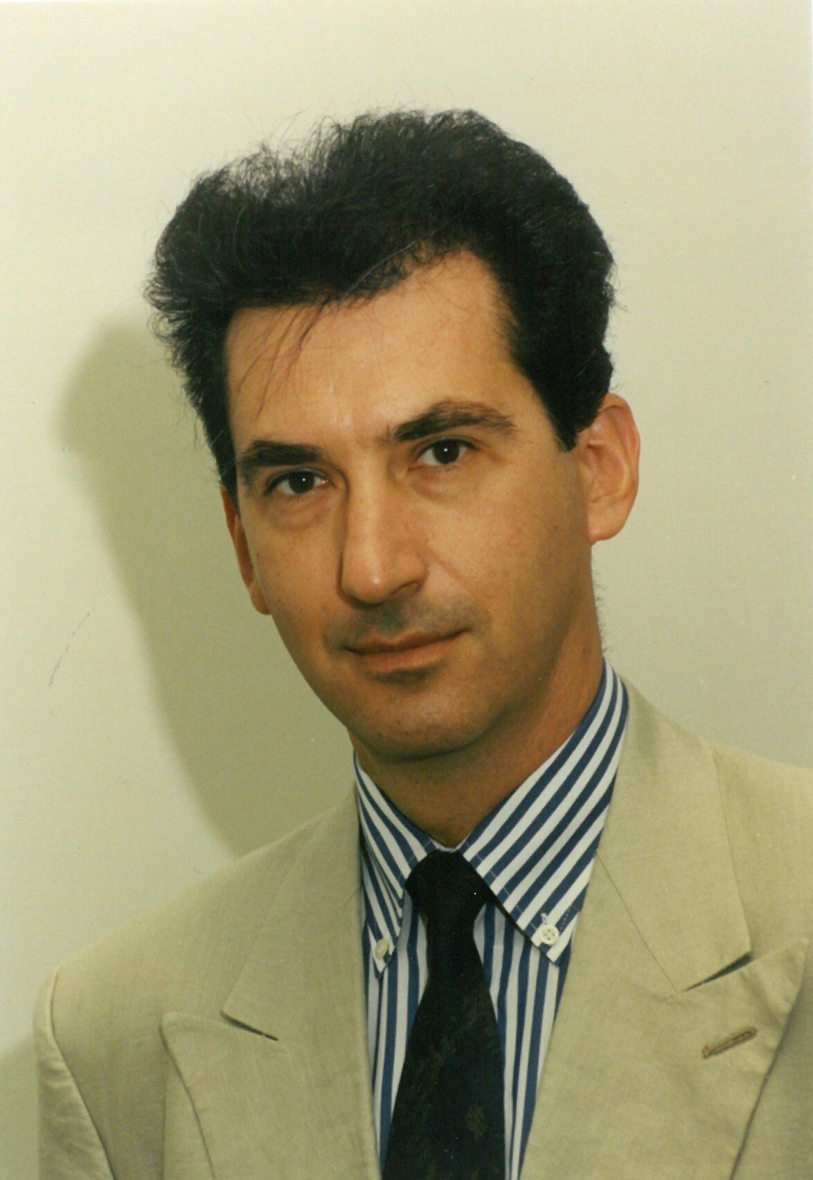 Dr Spyros Pappas (EL), December 1989 - December 1995